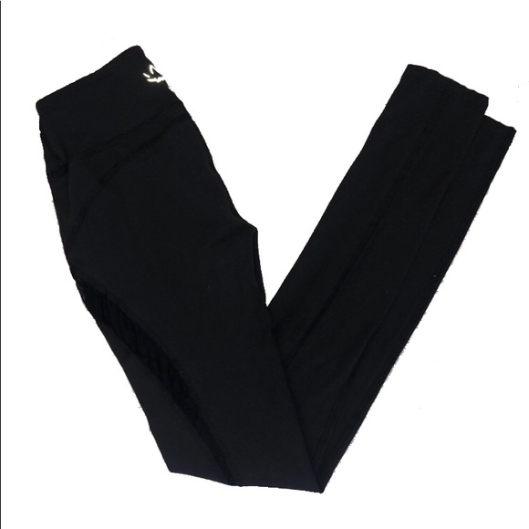 SOLD | Beyond Yoga Wave Mesh Leggings | Small - Picture 2 of 8